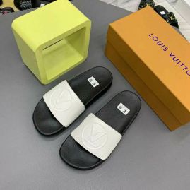 Picture of LV Slippers _SKU535980506181939
